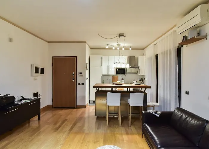 Sorbara "luxury Home"